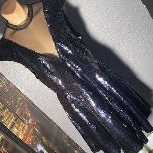 FREE PEOPLE - NWT - flare dress w black / navy sequins, lining, mesh neck - L